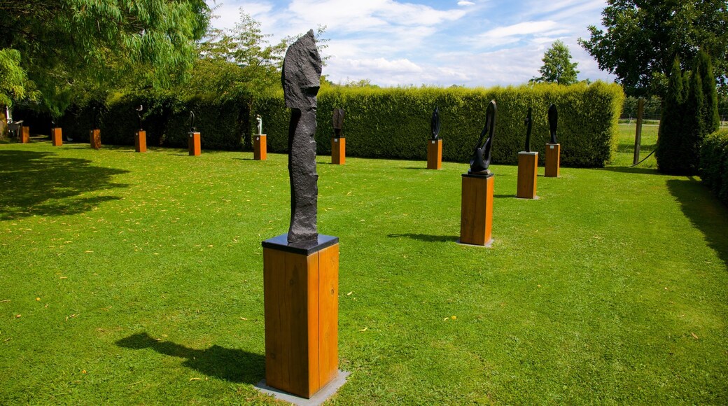 Havelock North which includes art and a garden