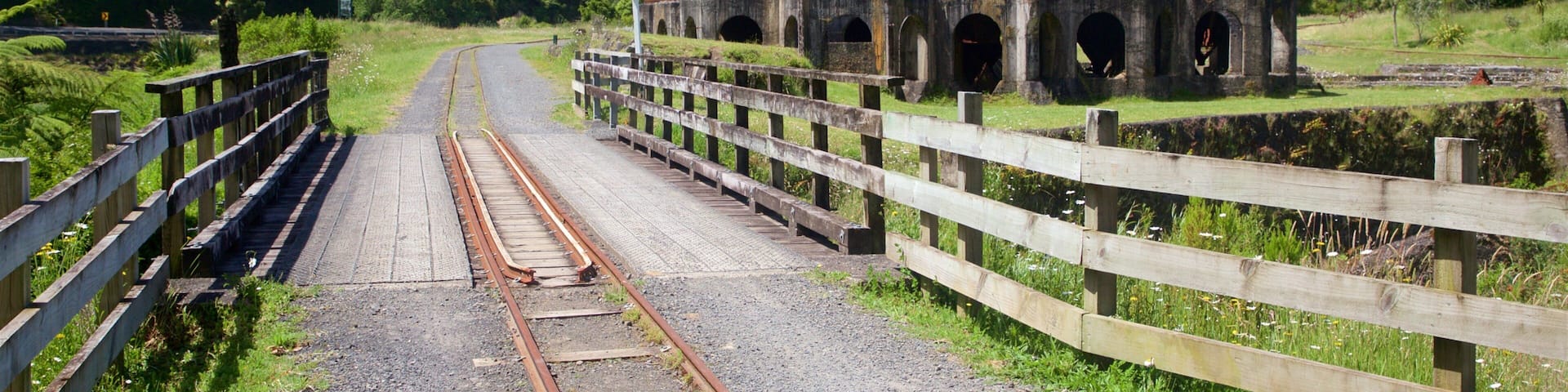 Hauraki Rail Trail - Day Rides which includes heritage elements, railway items and a bridge