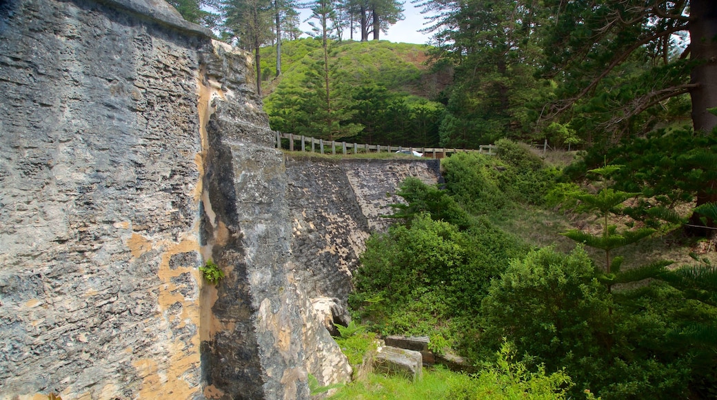 Bloody Bridge which includes tranquil scenes and heritage elements