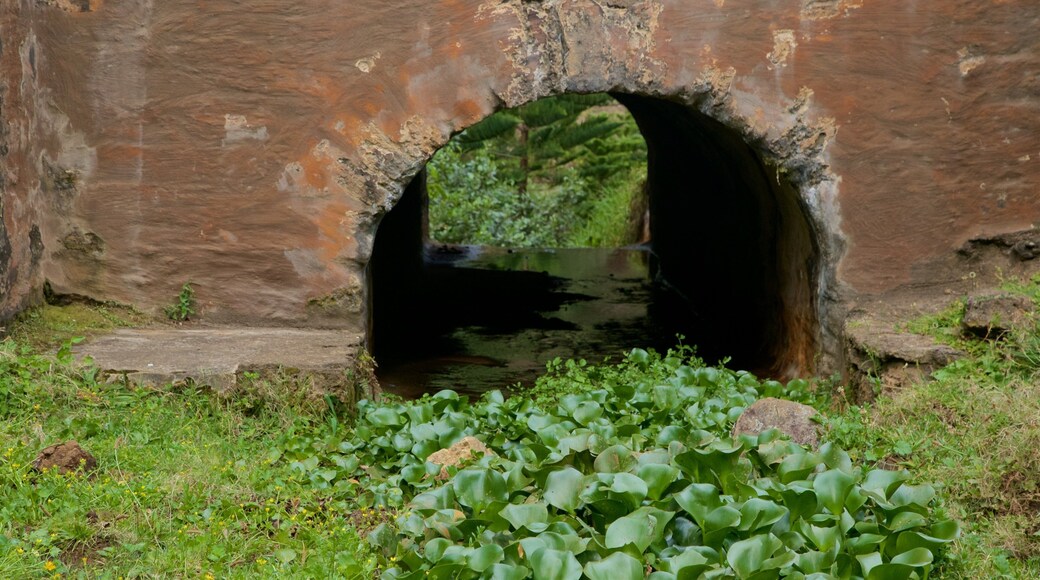 Bloody Bridge which includes a river or creek and heritage elements