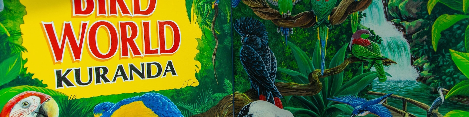 Birdworld Kuranda showing signage