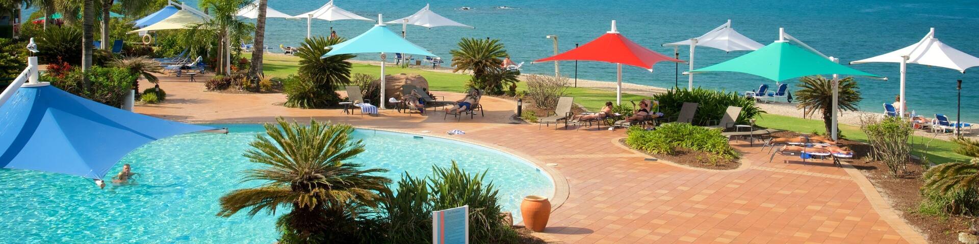 Daydream Island Rejuvenation Day Spa showing a pool and general coastal views