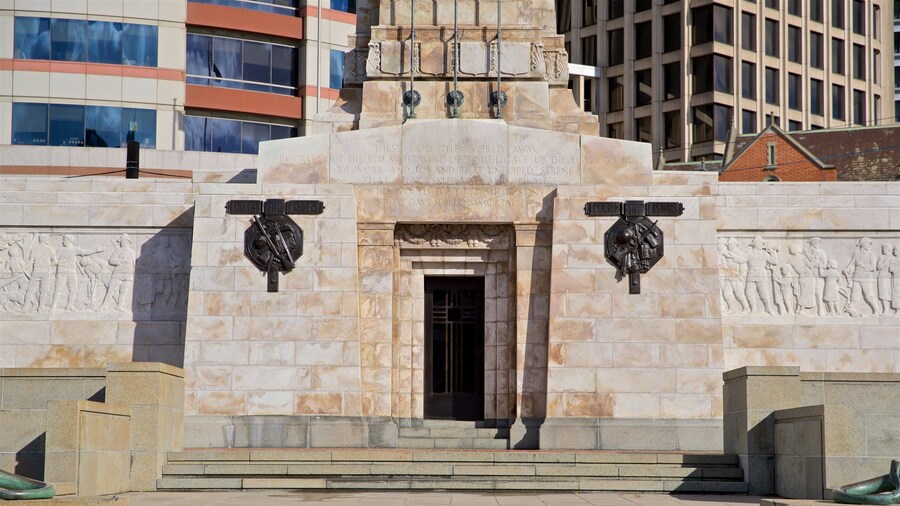 Wellington Cenotaph featuring heritage elements
