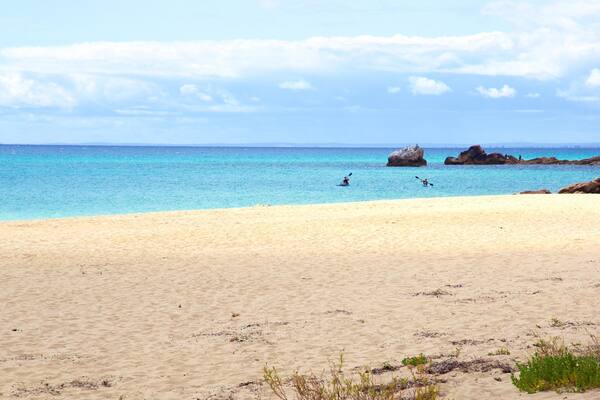 Naturaliste which includes a sandy beach, rocky coastline and kayaking or canoeing