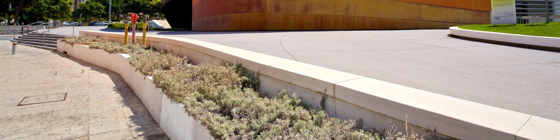 Design Museum Holon featuring a city and modern architecture