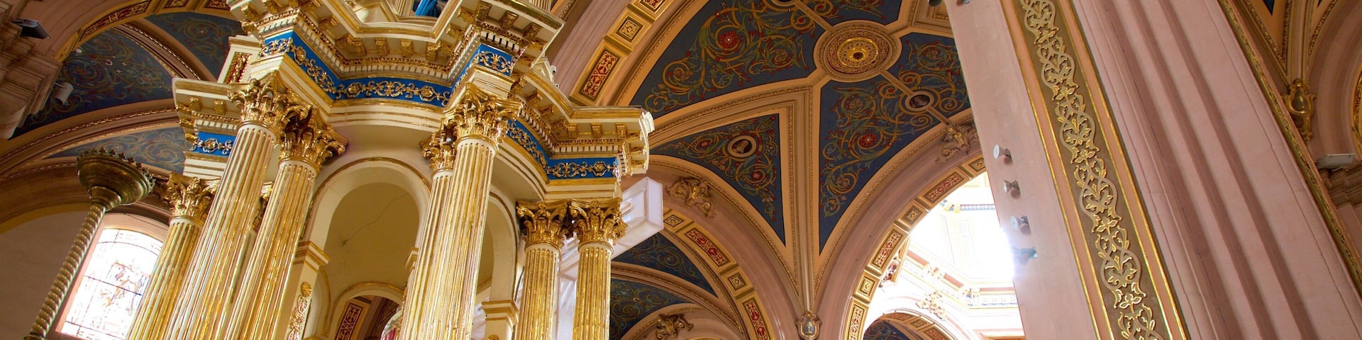 México ofreciendo arquitectura patrimonial, vista interna y elementos patrimoniales