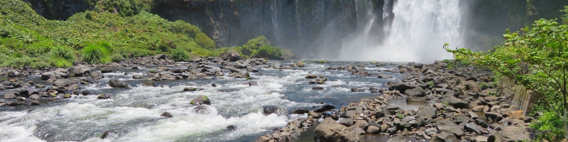 salto de eyipantla, waterfall in Veracruz, Mexico