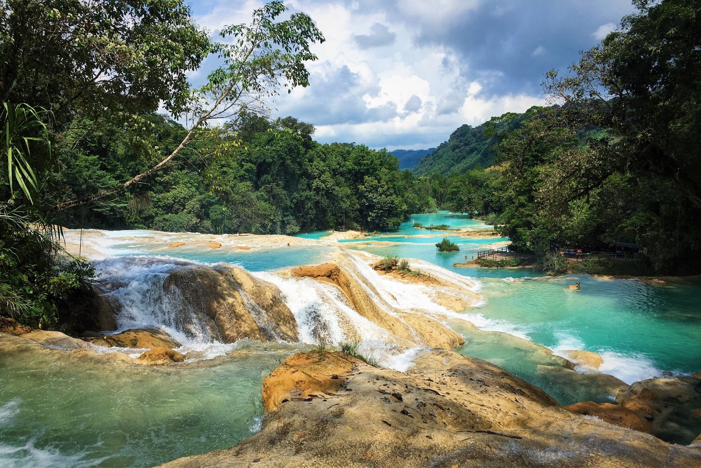 just wow and ohhh and how??! this place and blue is just unreal #aguaazul 