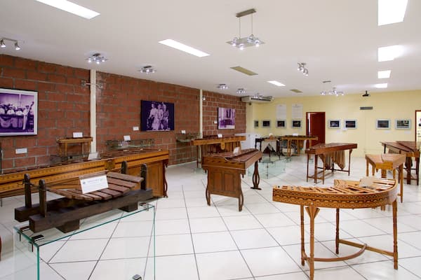 Museo de la Marimba montrant scÚnes intérieures
