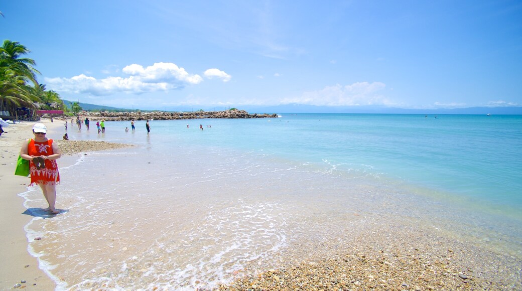 South Coast Nayarit showing tropical scenes and a sandy beach as well as an individual femail