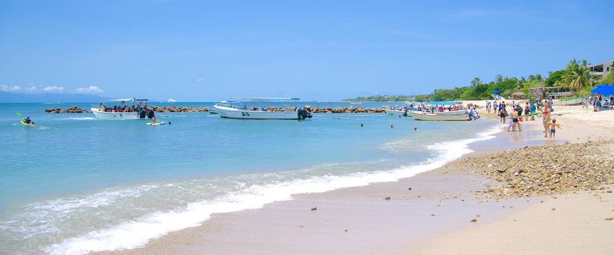 South Coast Nayarit showing a beach and boating