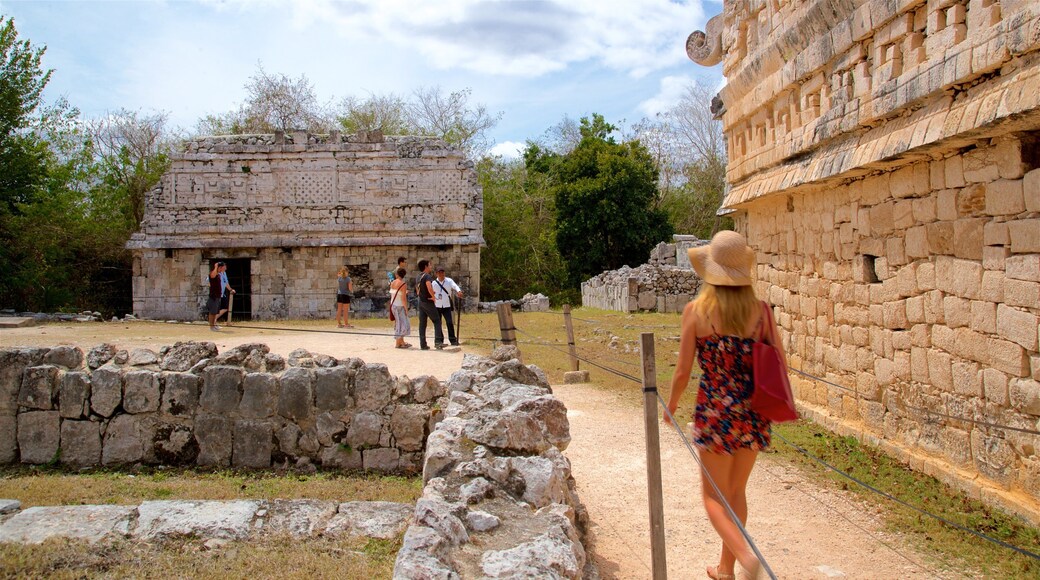 El Caracol which includes heritage elements as well as an individual femail