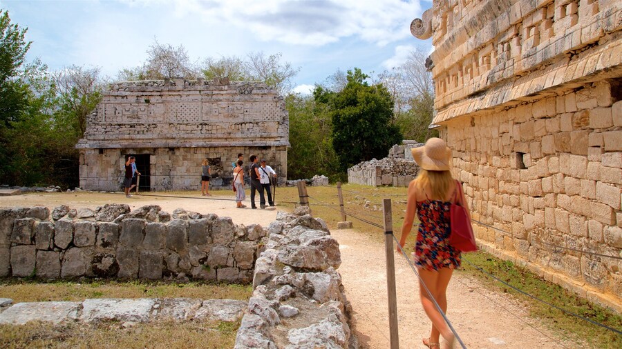 El Caracol showing heritage elements as well as an individual female