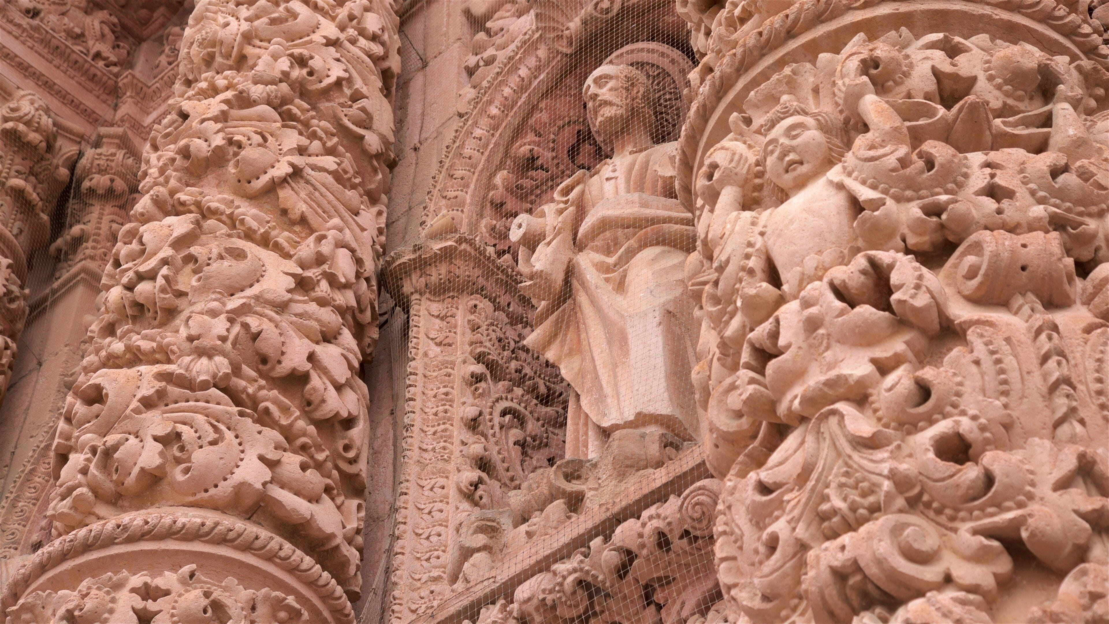 Zacatecas Cathedral which includes heritage elements