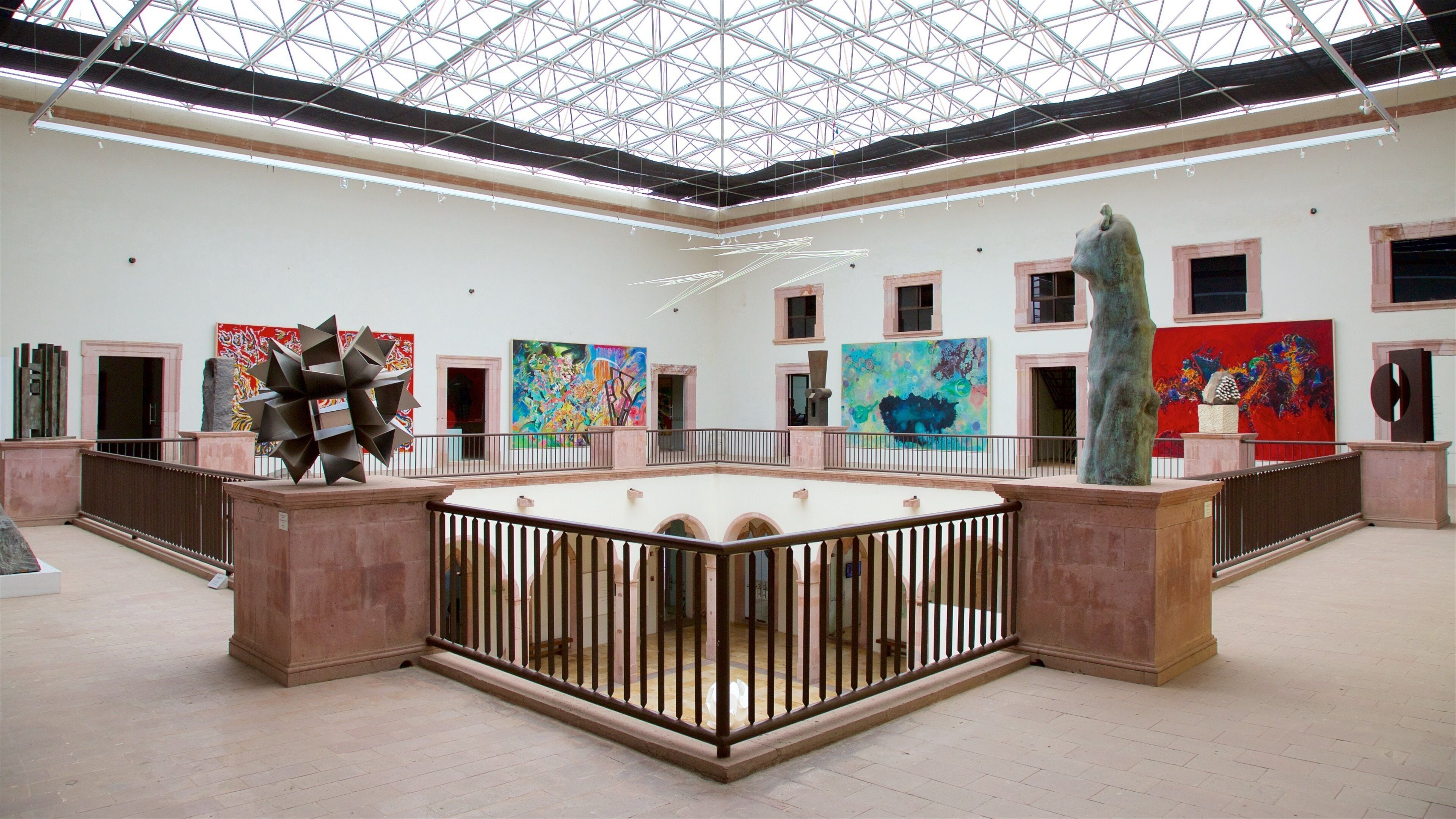 Zacatecas mostrando vista interna y arte