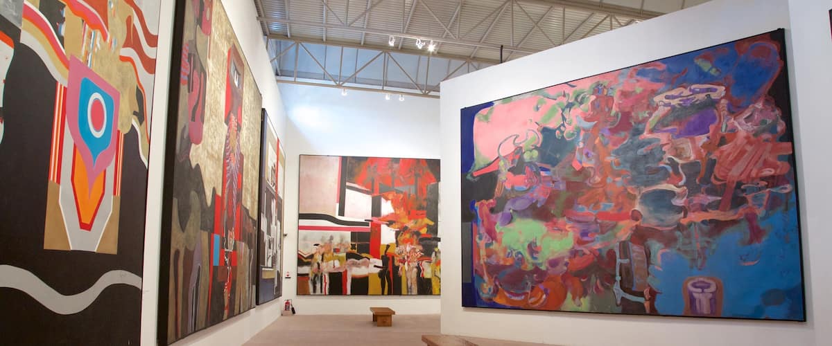 Mexico featuring art and interior views