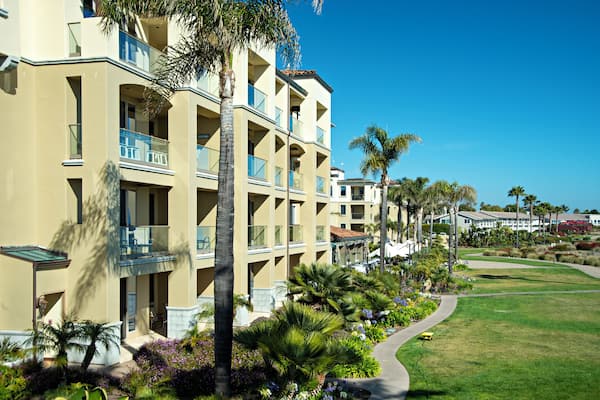 PismoBeach_TheSpaatDolphinBay_553248621532639992_07