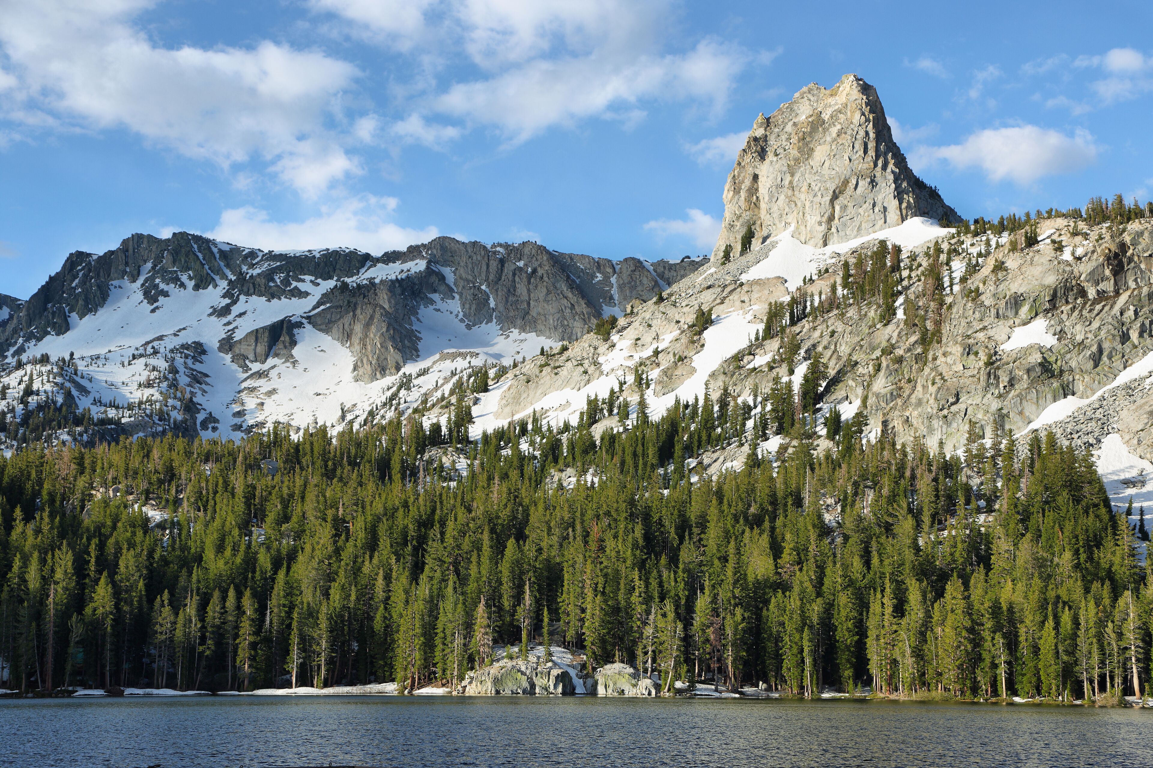 Mary lake and Crystal crag in Mammoth lakes, California
