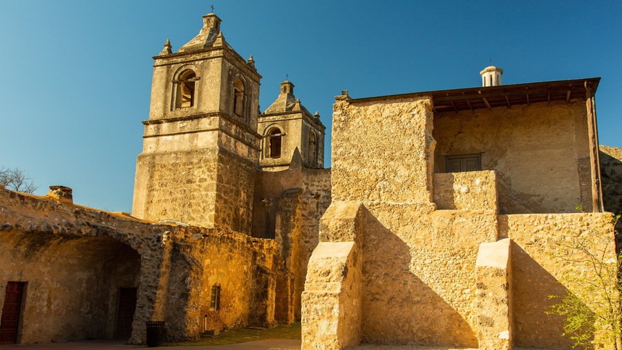 Mission Concepción featuring heritage architecture