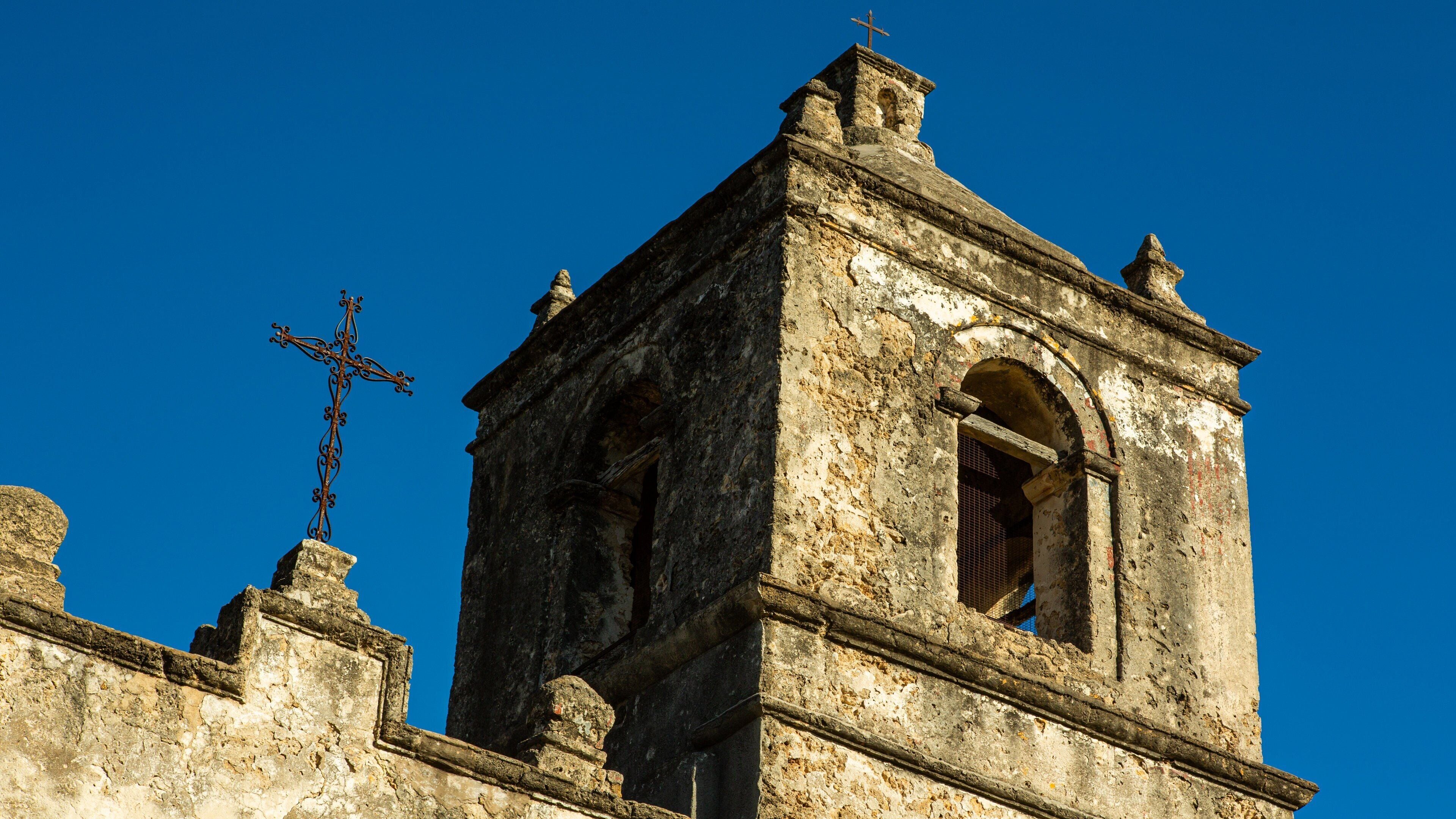 San Antonio som inkluderer religiøse elementer, kirke eller katedral og historisk arkitektur