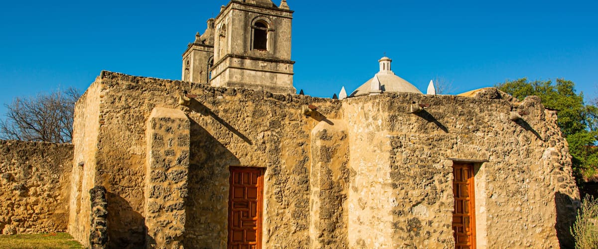 Mission Concepción which includes heritage architecture