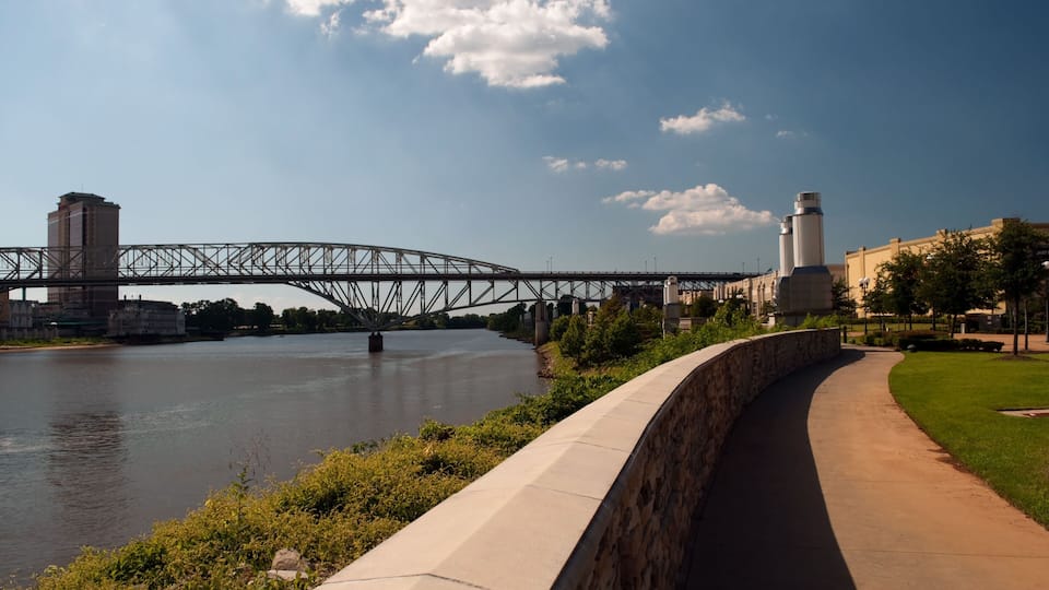 View of the Texas Street bridge as it passes over the Red River in Northwest Louisiana
