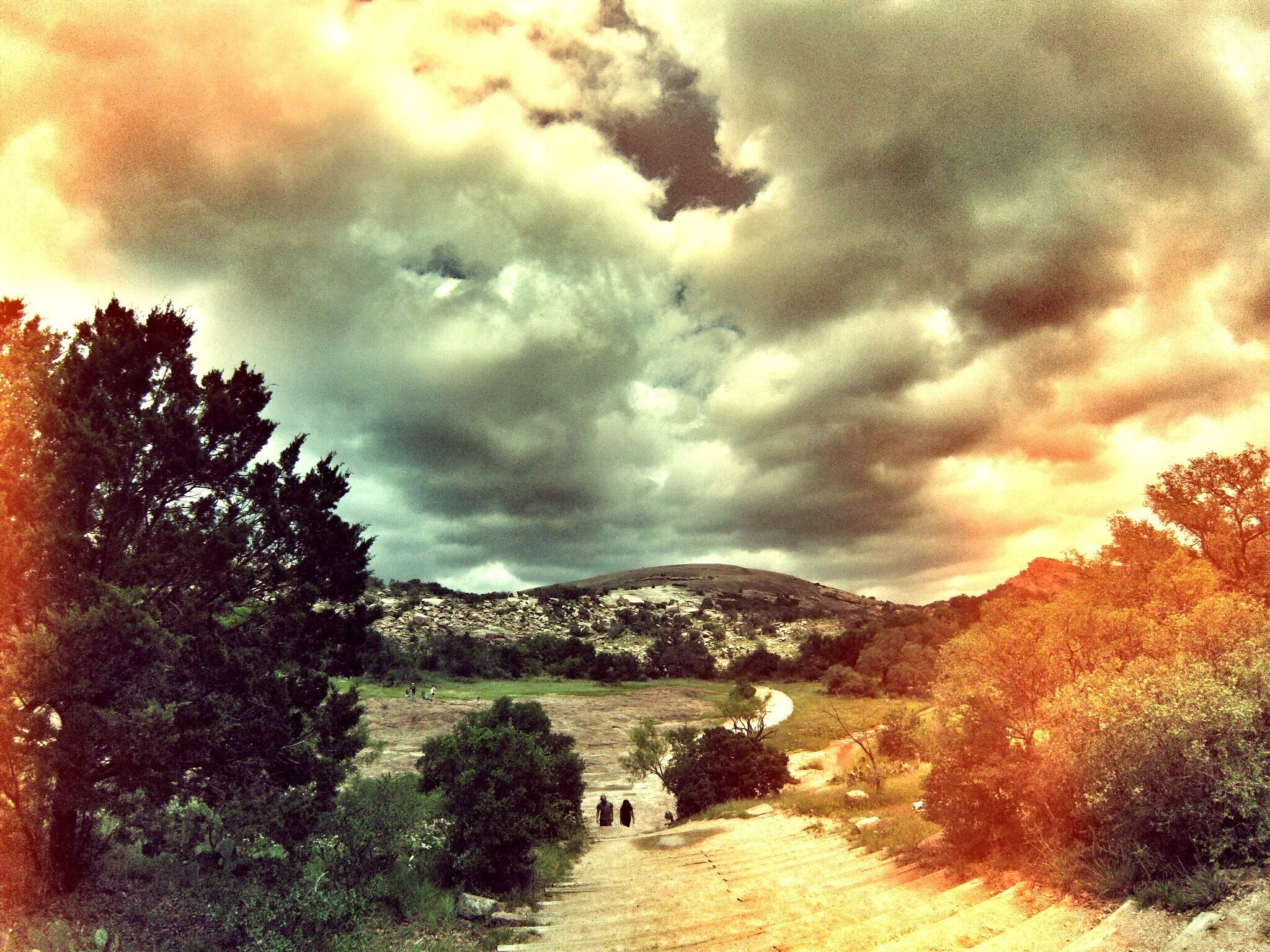 Hiking spot in Texas between San Antonio and Austin 420ft. #mountain#texas#usa#hiking