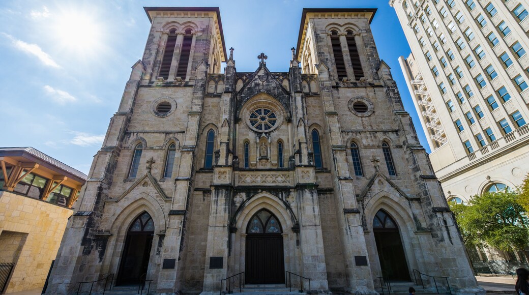 San Fernando Cathedral in Main Plaza Next to River Walk in San Antonio, Texas