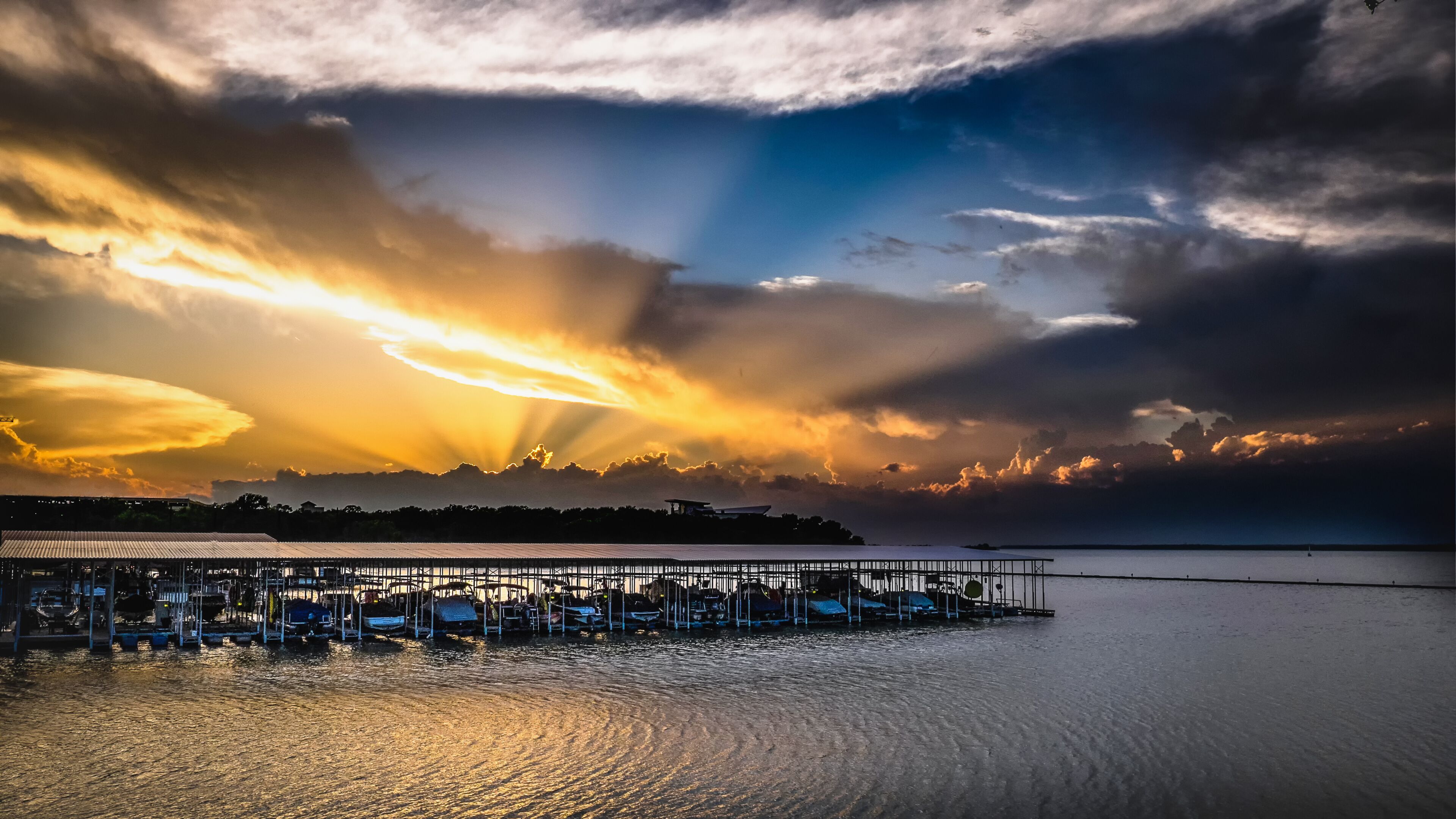 Grapevine Lake