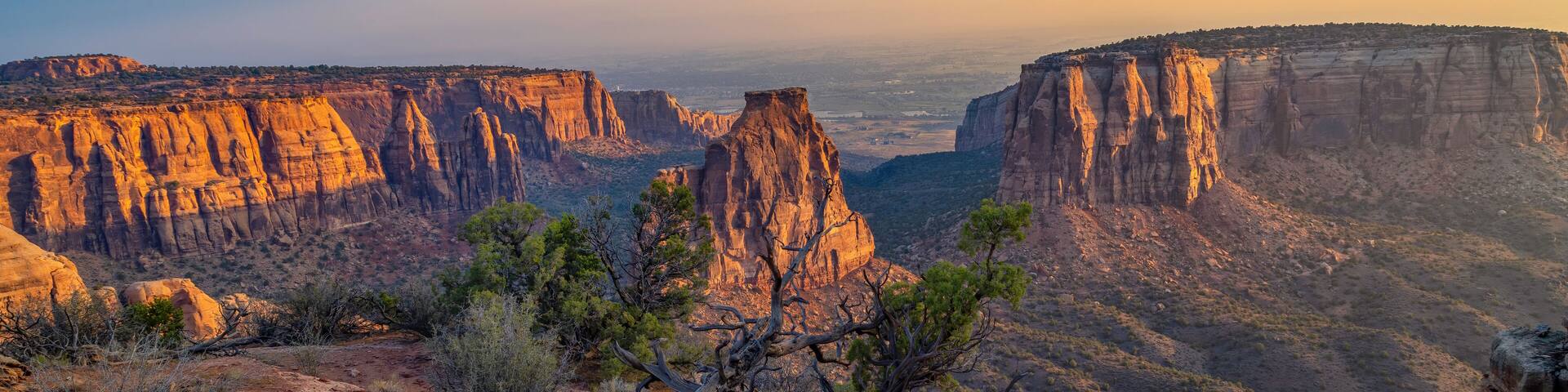 Sunrise over The Grand View Overlook at Colorado National Monument located in Grand Junction, Colorado