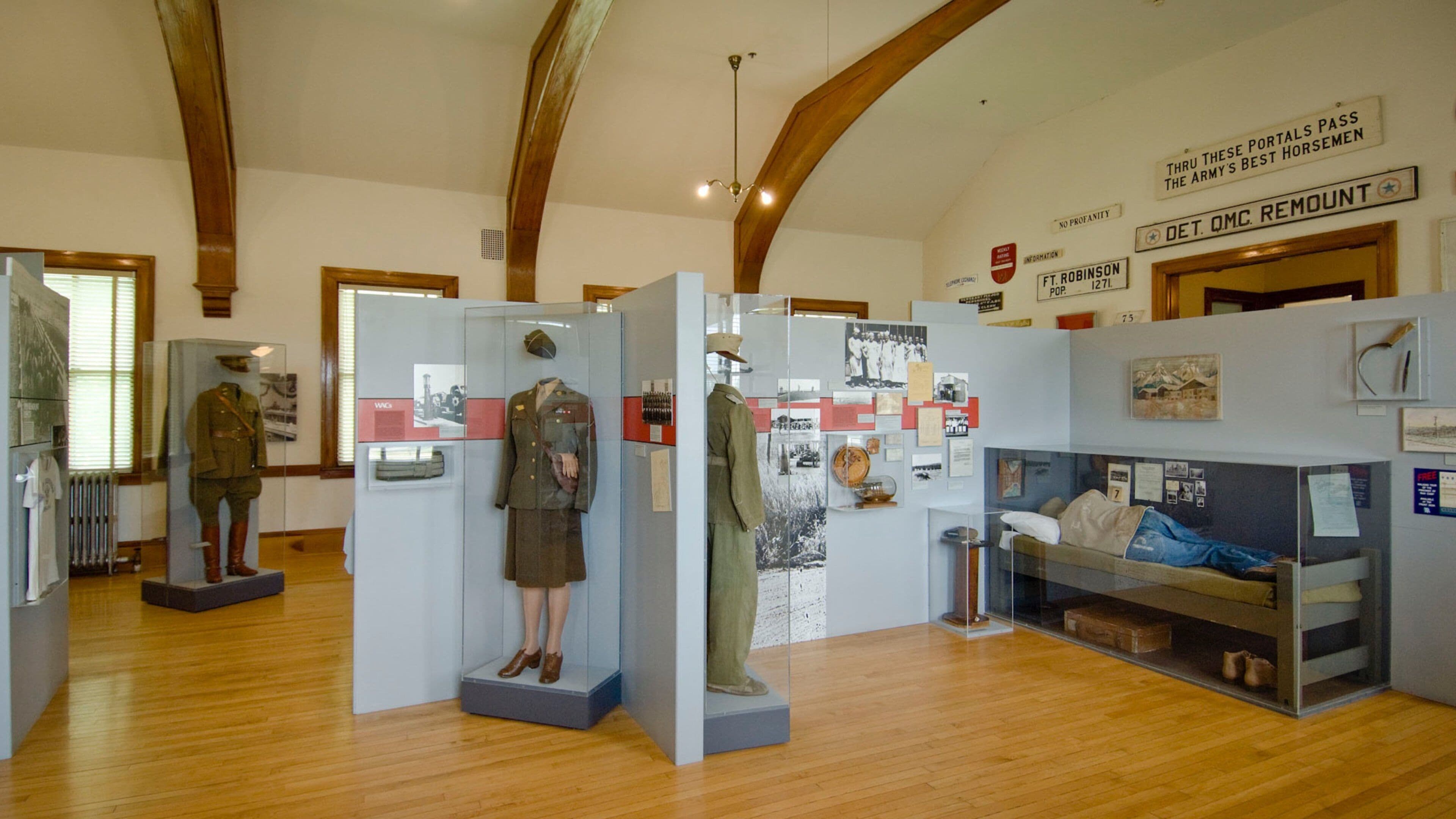 Crawford which includes interior views