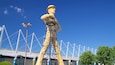 Golden Driller featuring outdoor art and a monument