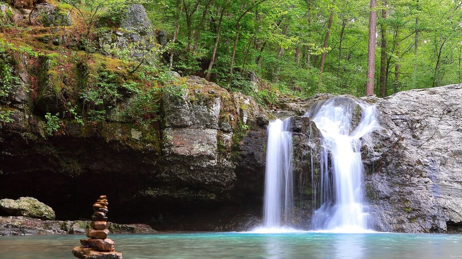 My first cairn, at the falls. #waterlust