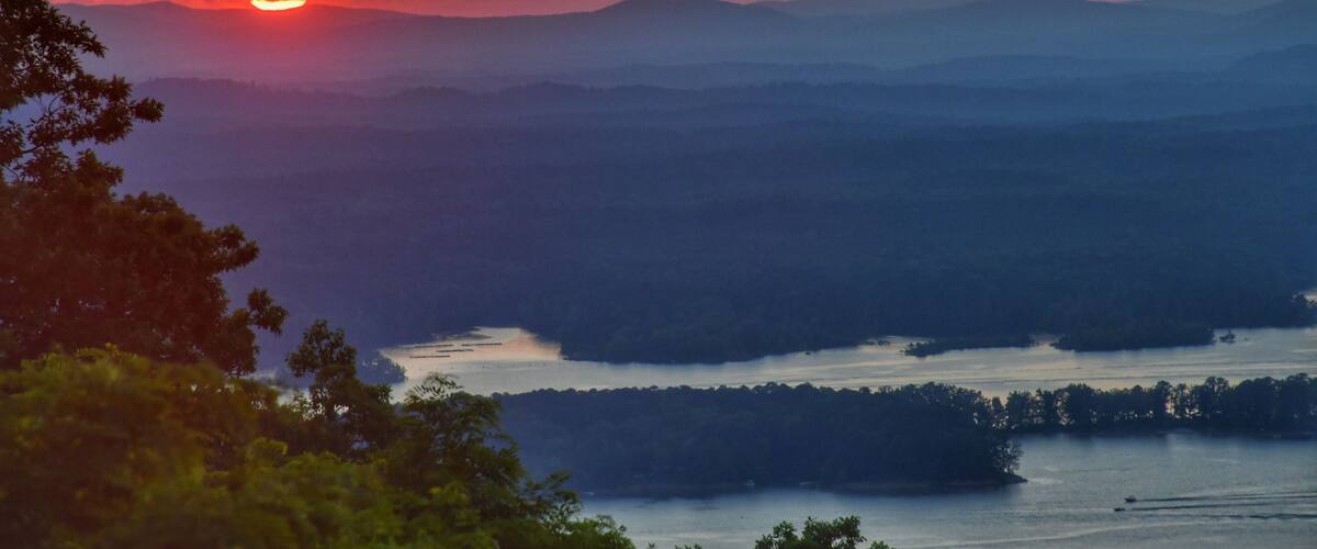 Hickory Nut Vista, viewing an amazing sunset over Lake Ouachita