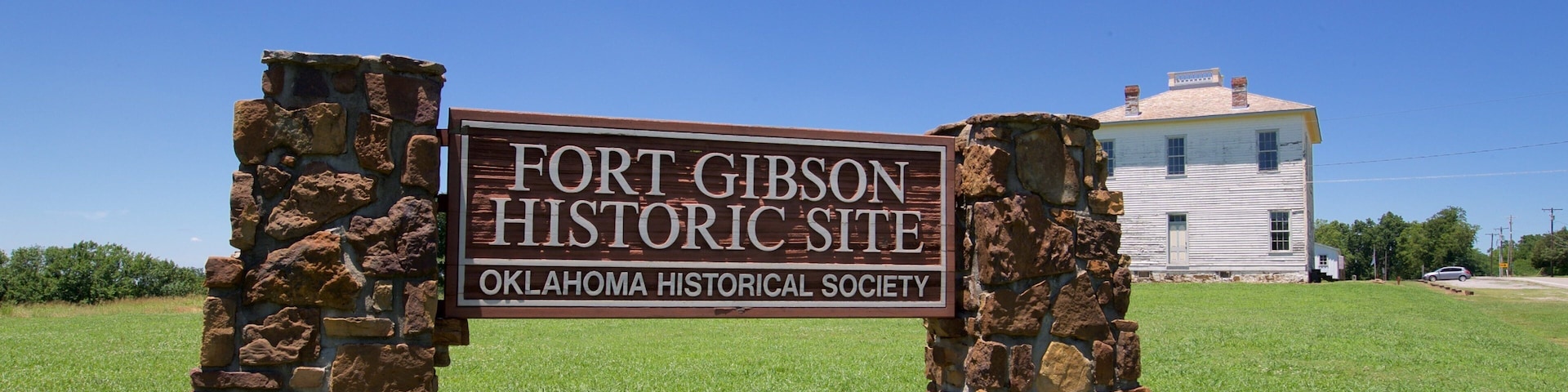 Fort Gibson Historic Site featuring signage and heritage elements