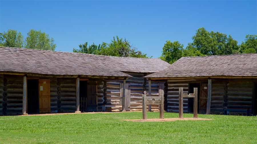 Fort Gibson Historic Site showing heritage elements