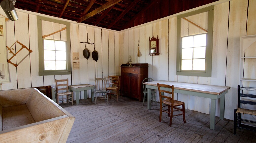 Fort Gibson Historic Site showing interior views and heritage elements