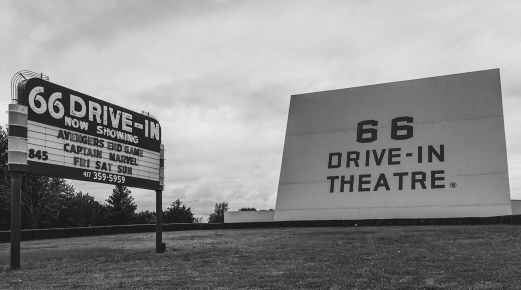 Route 66 - Carthage, MO: 66 Drive in opened in 1949. Closed in 1985 but renovated and reopened in 1998.