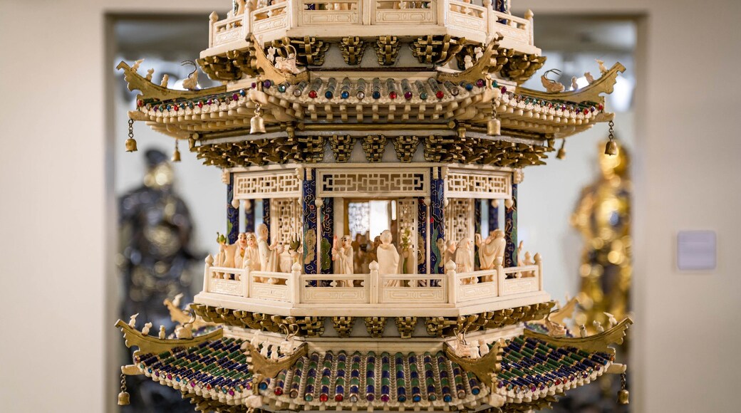 Belz Museum of Asian and Judaic Art