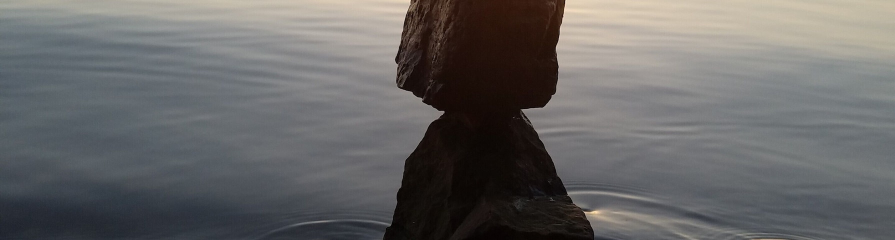 Stockton lake at sunset can be an amazing time. If you are able and have 4 wheel drive, you can find beaches like this one with no one else around.