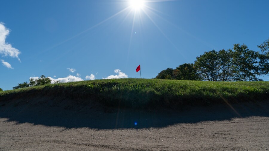 สนามกอล์ฟเดอะโคฟ