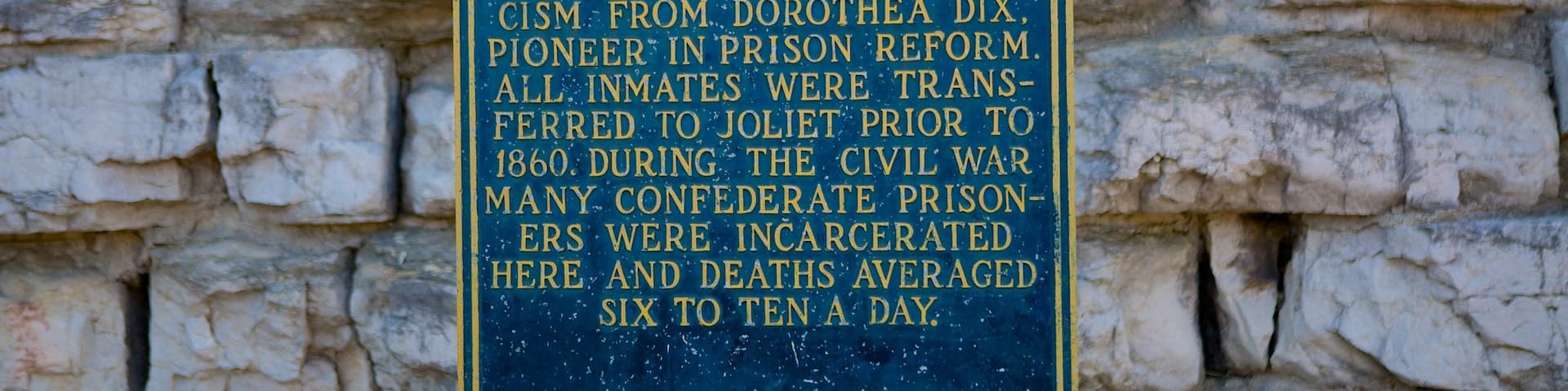 Alton which includes signage