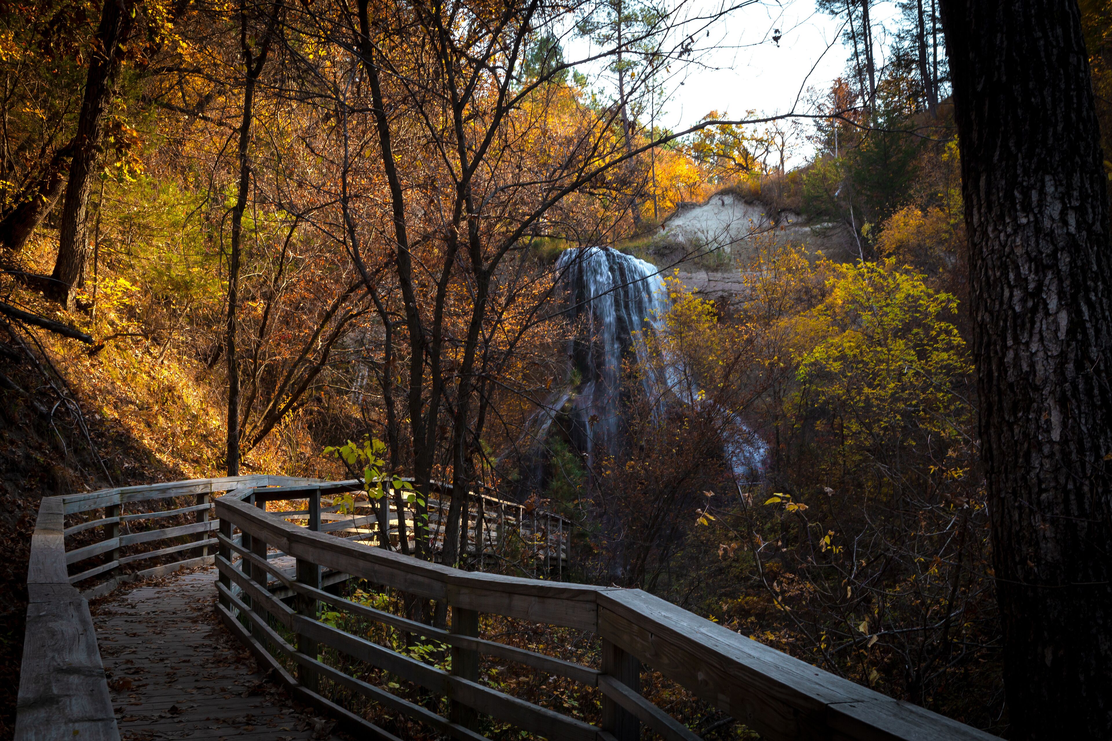 Road to Smith Falls in Nebraska
