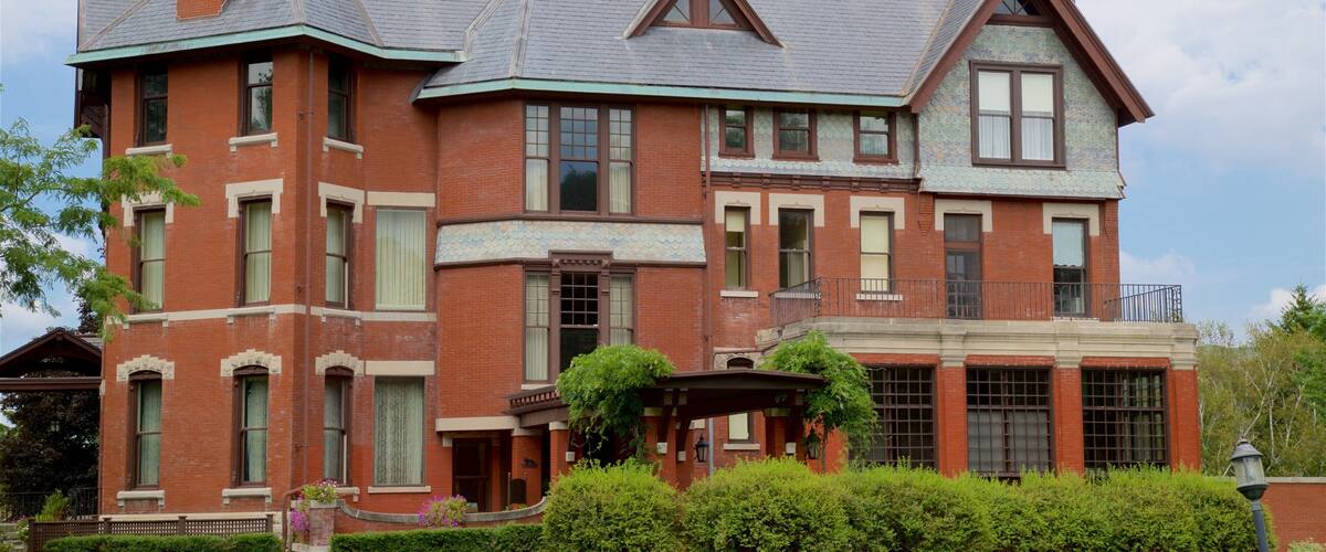 Brucemore og byder på et hus