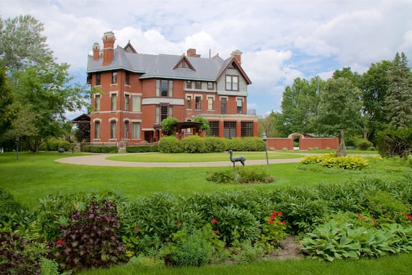 Brucemore which includes a garden and a house