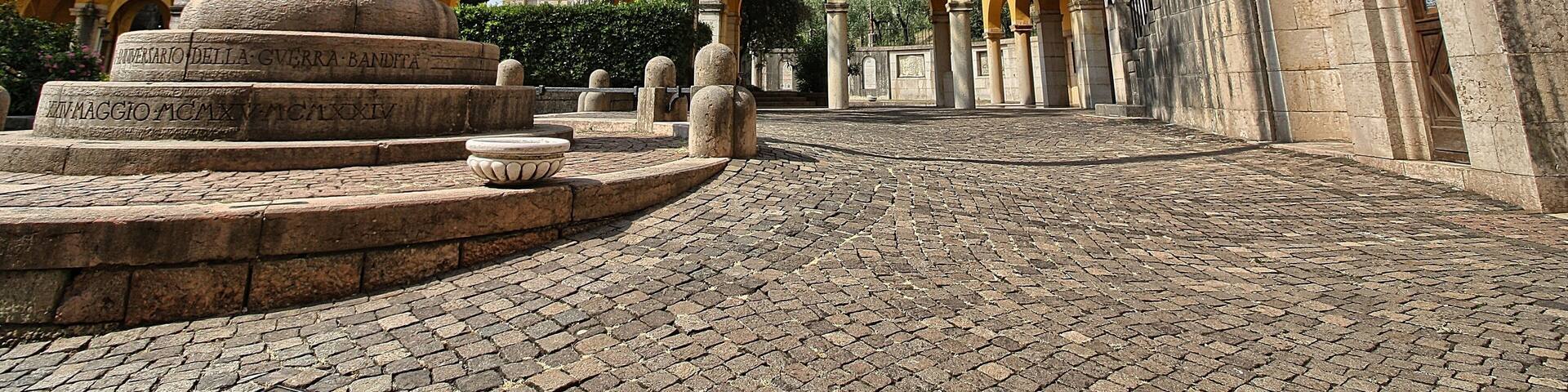 Il Vittoriale degli Italiani, Gardone Riviera. Abitazione di D'Annunzio