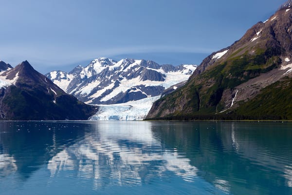 Kenai Peninsula which includes a bay or harbor and mountains