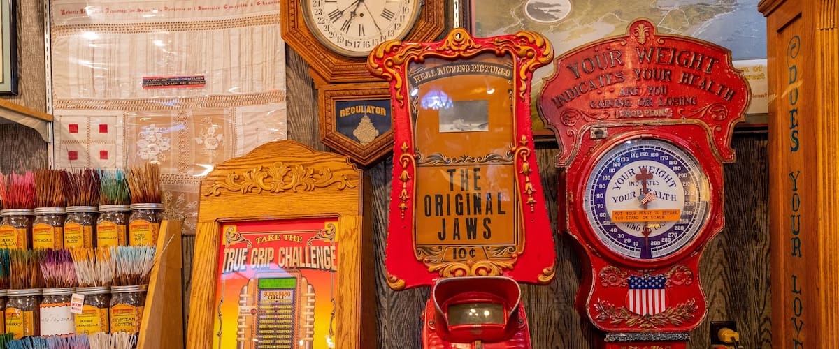 Marsh\'s Free Museum featuring heritage elements and interior views