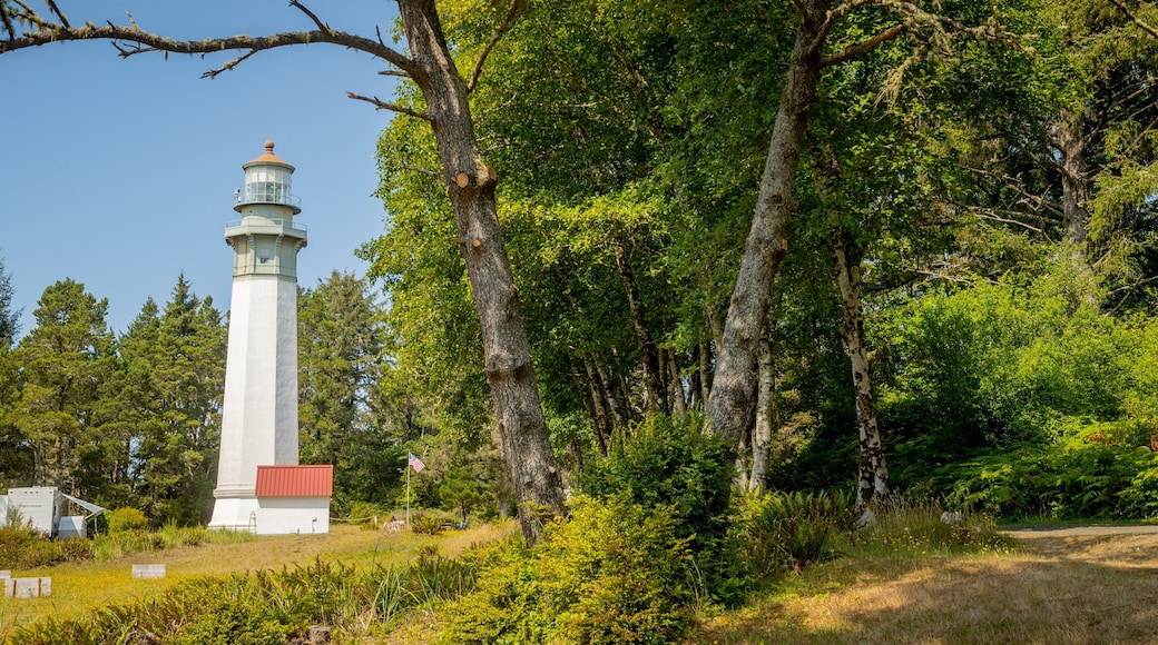 Grays Harbor Lighthouse featuring a lighthouse