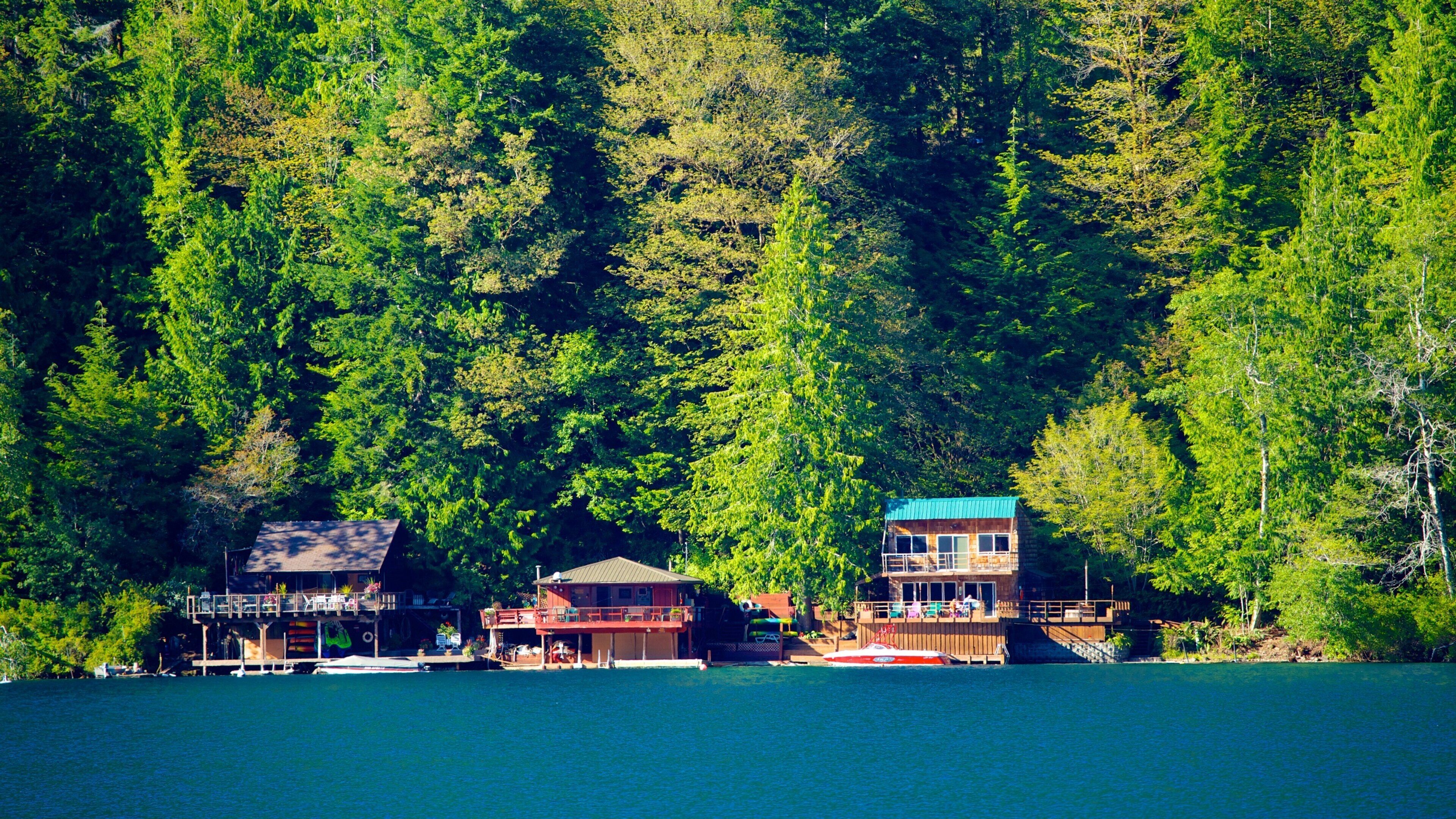 Washington Coast featuring a house and landscape views